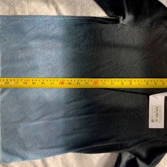 BNWT - Hugo Boss Feyah Shirt - L - Picture 5 of 5